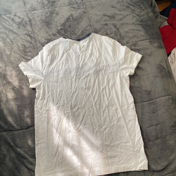 Tommy Hilfiger t shirt - Picture 3 of 4